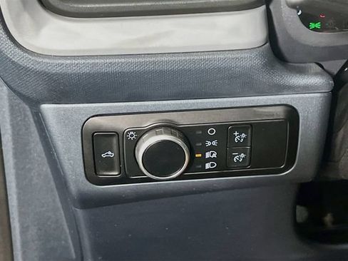 Used 2024 Ford Maverick XL FWD image 11