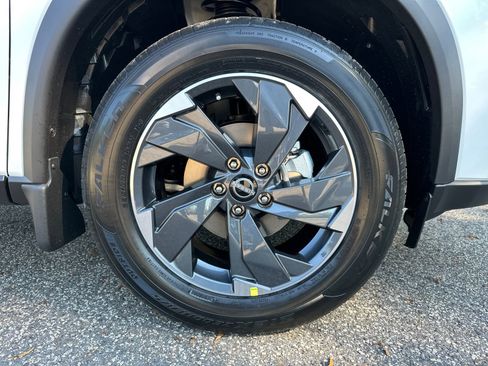 New 2026 Nissan Rogue SV image 12