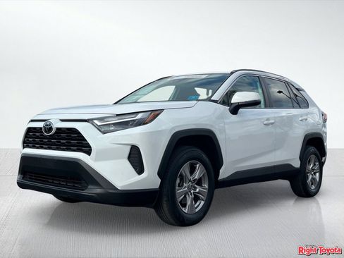 Certified 2024 Toyota RAV4 XLE FWD image 2