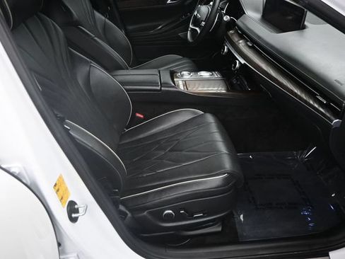 Used 2021 Genesis G80 3.5T RWD image 17