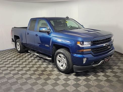 Used 2018 Chevrolet Silverado 1500 LT w/ Texas Edition AWD/4WD image 1
