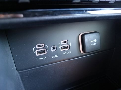 Certified 2024 Jeep Grand Cherokee Limited image 18