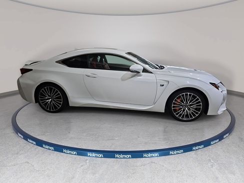 Used 2017 Lexus RC F w/ Premium Package RWD image 5