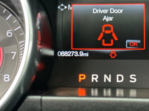 Used 2019 Ford Mustang Coupe w/ Equipment Group 101A image 27