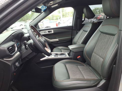 Certified 2023 Ford Explorer Timberline w/ Timberline Technology Package AWD/4WD image 17