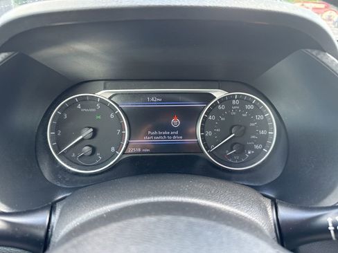 Used 2023 Nissan Sentra SV w/ All-Weather Package FWD image 10