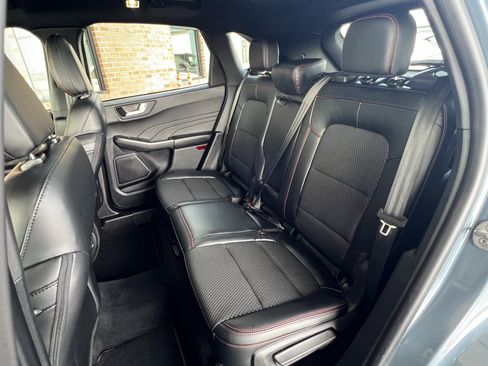 Used 2023 Ford Escape ST-Line w/ Tech Pack #1 image 16