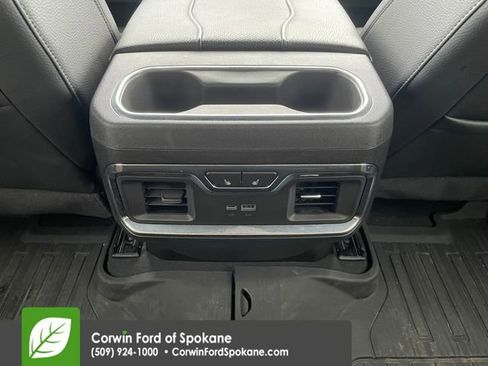 Used 2025 GMC Sierra 3500 Denali image 15