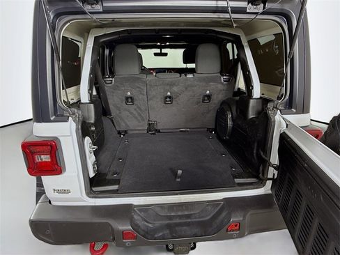 Used 2021 Jeep Wrangler Unlimited Rubicon image 26