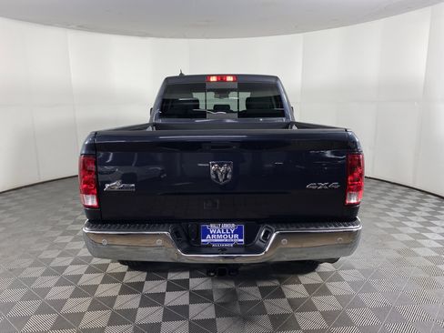 Used 2018 RAM 1500 Big Horn image 7