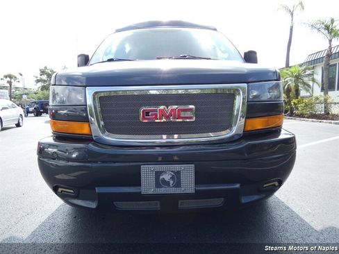 Used 2017 GMC Savana 2500 RWD image 4