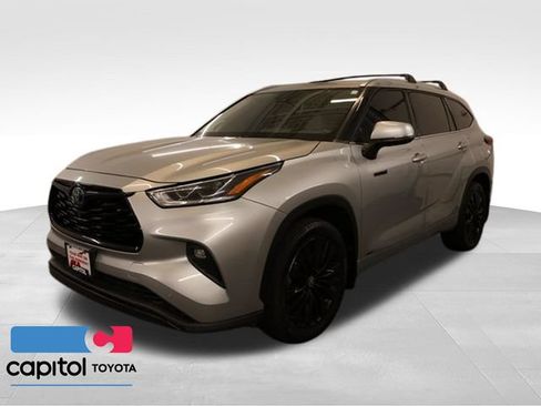 Used 2021 Toyota Highlander Platinum AWD/4WD image 5