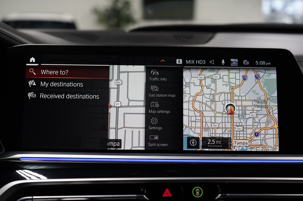 Used 2022 BMW X7 M50i w/ Executive Package AWD/4WD image 15