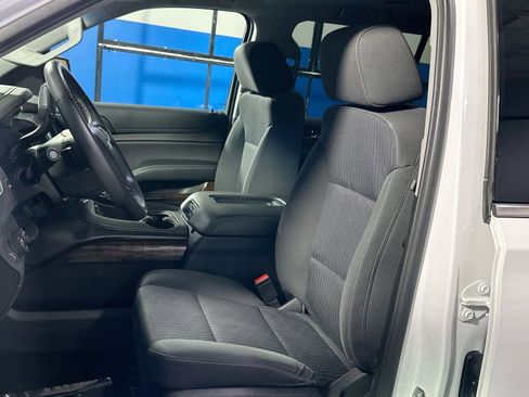 Used 2018 Chevrolet Suburban LS image 13