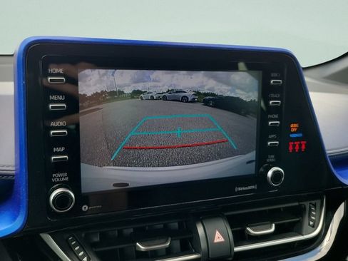 Certified 2020 Toyota C-HR XLE FWD image 17