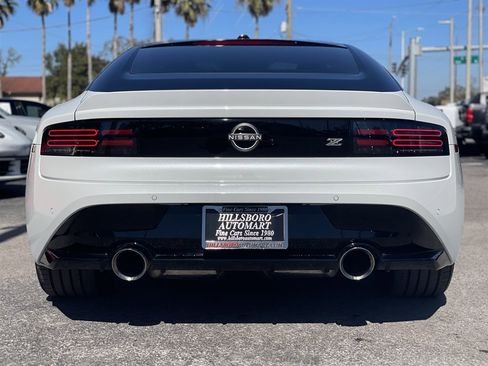 Used 2024 Nissan Z Performance w/ Floor Mat Package image 10