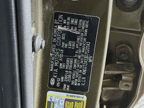 Used 2013 Kia Soul image 12