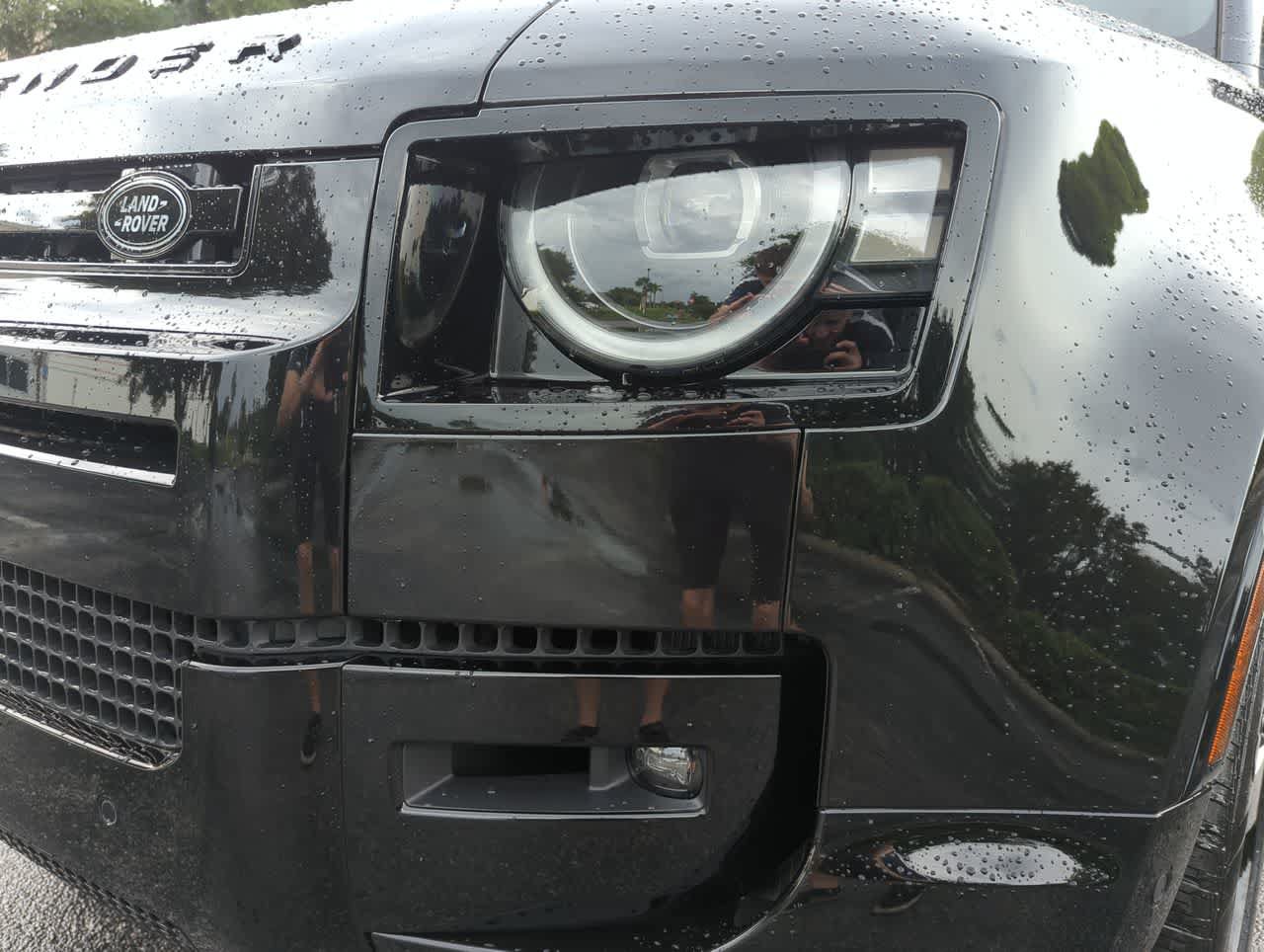 New 2026 Land Rover Defender 90 V8 AWD/4WD image 11