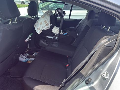 Used 2021 Subaru Legacy Premium image 16