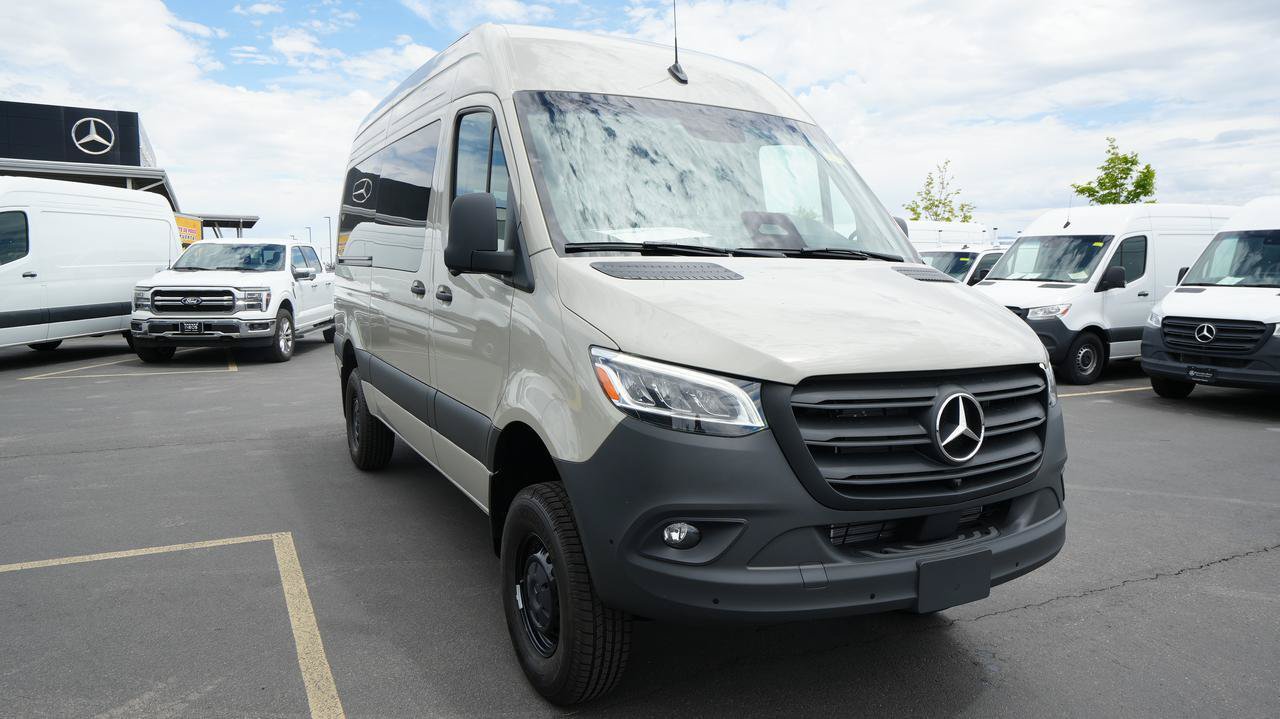 New 2026 Mercedes-Benz Sprinter 2500 image 3