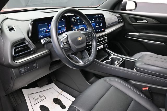 Certified 2025 Chevrolet Traverse LT w/ Sun and Wheel Package FWD image 14