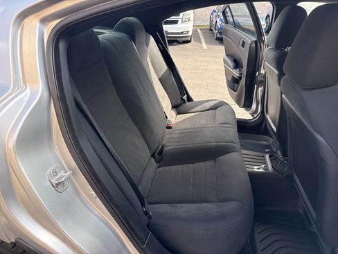Used 2011 Dodge Charger Police w/ Convenience Group I image 28