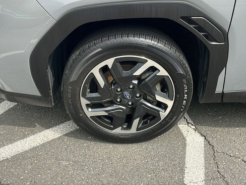Certified 2025 Subaru Forester Limited AWD/4WD image 10