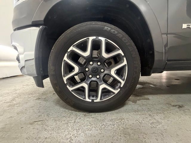 Used 2026 RAM 1500 Laramie AWD/4WD image 11