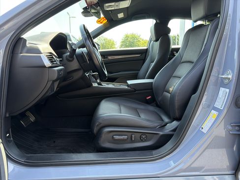 Used 2022 Honda Accord Sport image 16