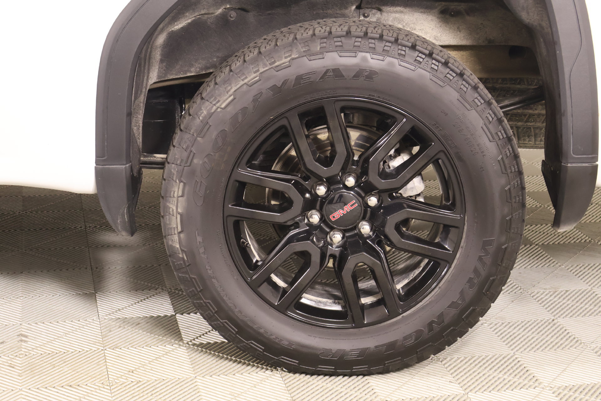 Used 2025 GMC Sierra 1500 Elevation AWD/4WD image 18