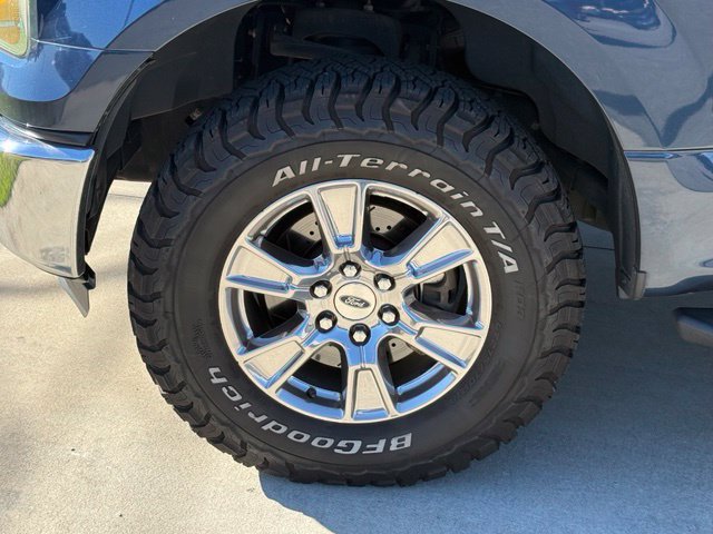 Used 2016 Ford F150 XLT w/ Equipment Group 302A Luxury AWD/4WD image 4