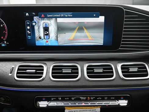 Used 2026 Mercedes-Benz GLS 450 4MATIC image 12