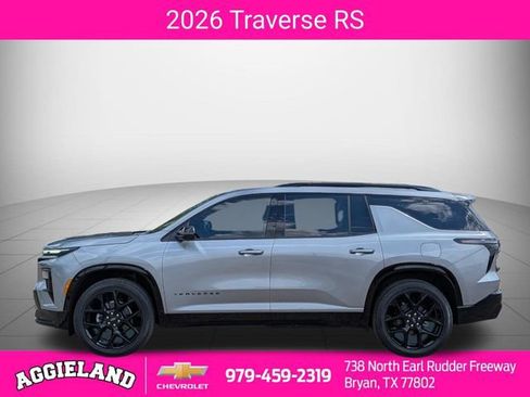 New 2026 Chevrolet Traverse RS w/ LPO, Floor Liner Package image 8