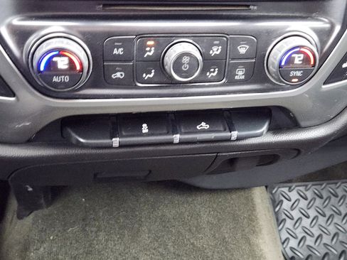 Used 2015 Chevrolet Silverado 1500 LT w/ Texas Edition, 1LT Trim image 19