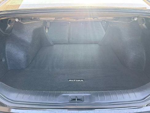 Certified 2025 Nissan Altima 2.5 SV FWD image 27