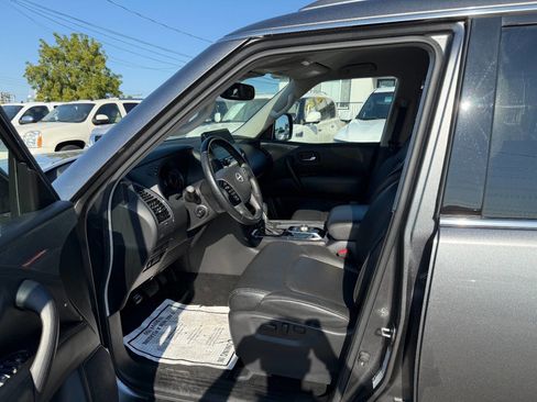 Used 2023 Nissan Armada SV image 16