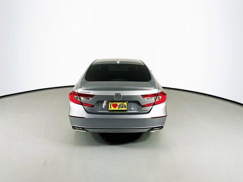 Used 2020 Honda Accord Sport image 8