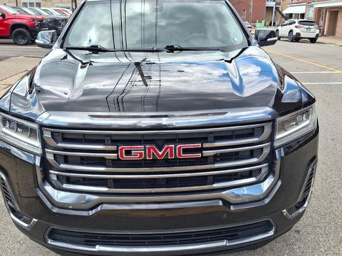 Used 2023 GMC Acadia AT4 AWD/4WD image 2
