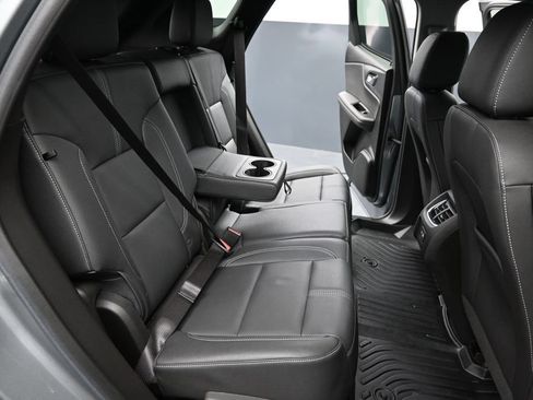 Used 2024 Chevrolet Blazer LT w/ Midnight/Sport Edition FWD image 25