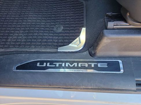 Certified 2024 GMC Sierra 2500 Denali Ultimate image 25