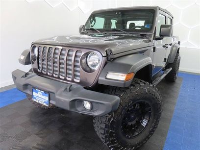 Used 2021 Jeep Gladiator Sport w/ Trailer Tow Package