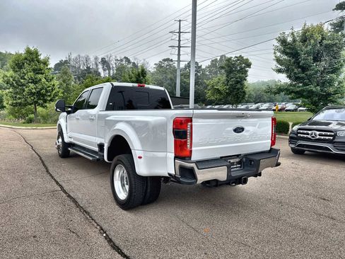Used 2023 Ford F450 Lariat AWD/4WD image 6