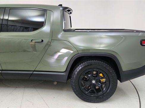 Used 2022 Rivian R1T Launch Edition image 10
