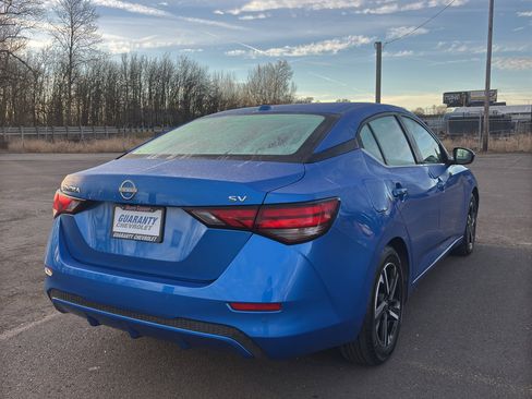 Used 2024 Nissan Sentra SV image 25