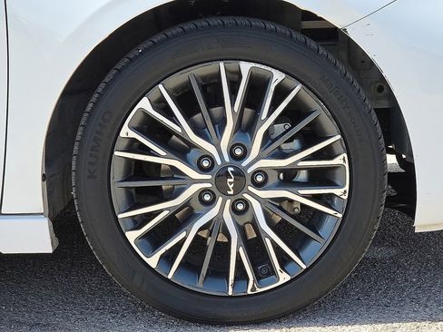 Used 2023 Kia Forte GT-Line w/ GT-Line Technology Package FWD image 8
