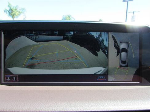 Used 2021 Lexus ES 300h w/ Accessory Package FWD image 17