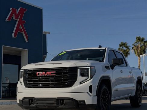 Used 2023 GMC Sierra 1500 Elevation w/ X31 Off-Road Package image 1