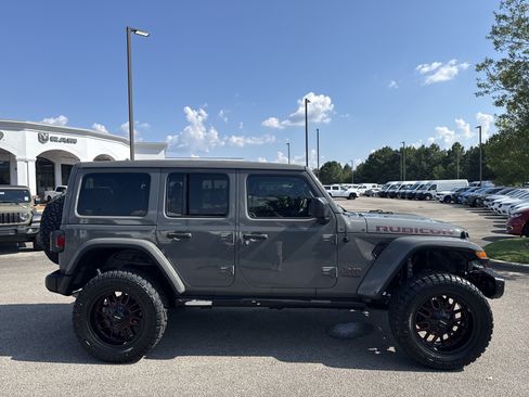 Used 2020 Jeep Wrangler Unlimited Rubicon AWD/4WD image 8