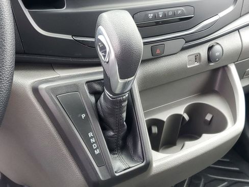 New 2026 Ford Transit 250 148 Medium Roof image 20