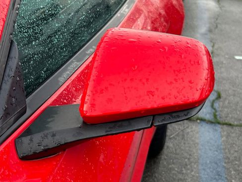 Used 2021 Ford Mustang EcoBoost image 21